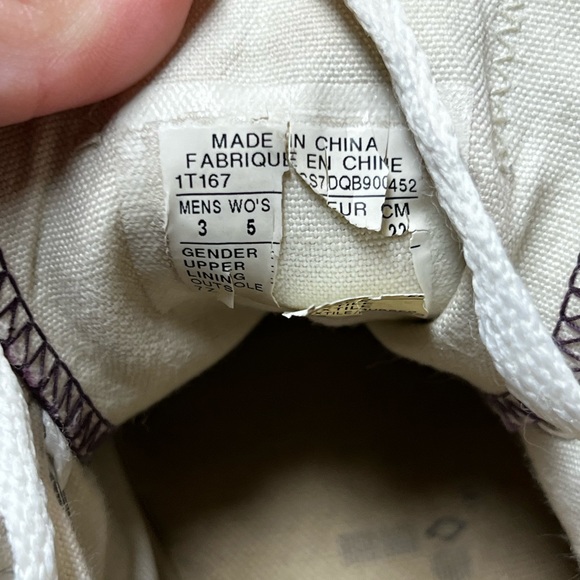 Purple Converse - Picture 4 of 4